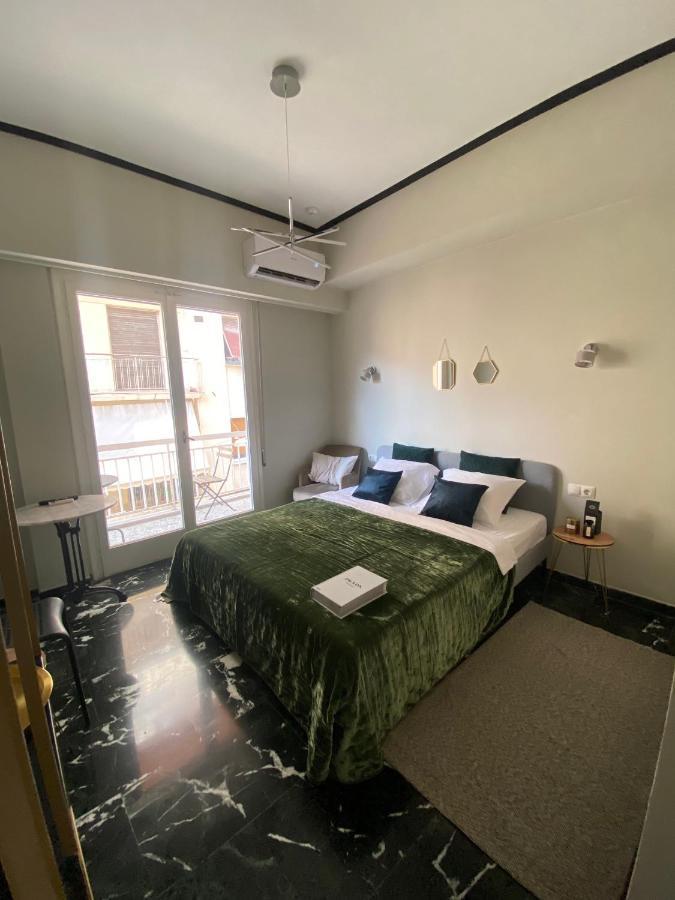 5 Rooms Атина Екстериор снимка