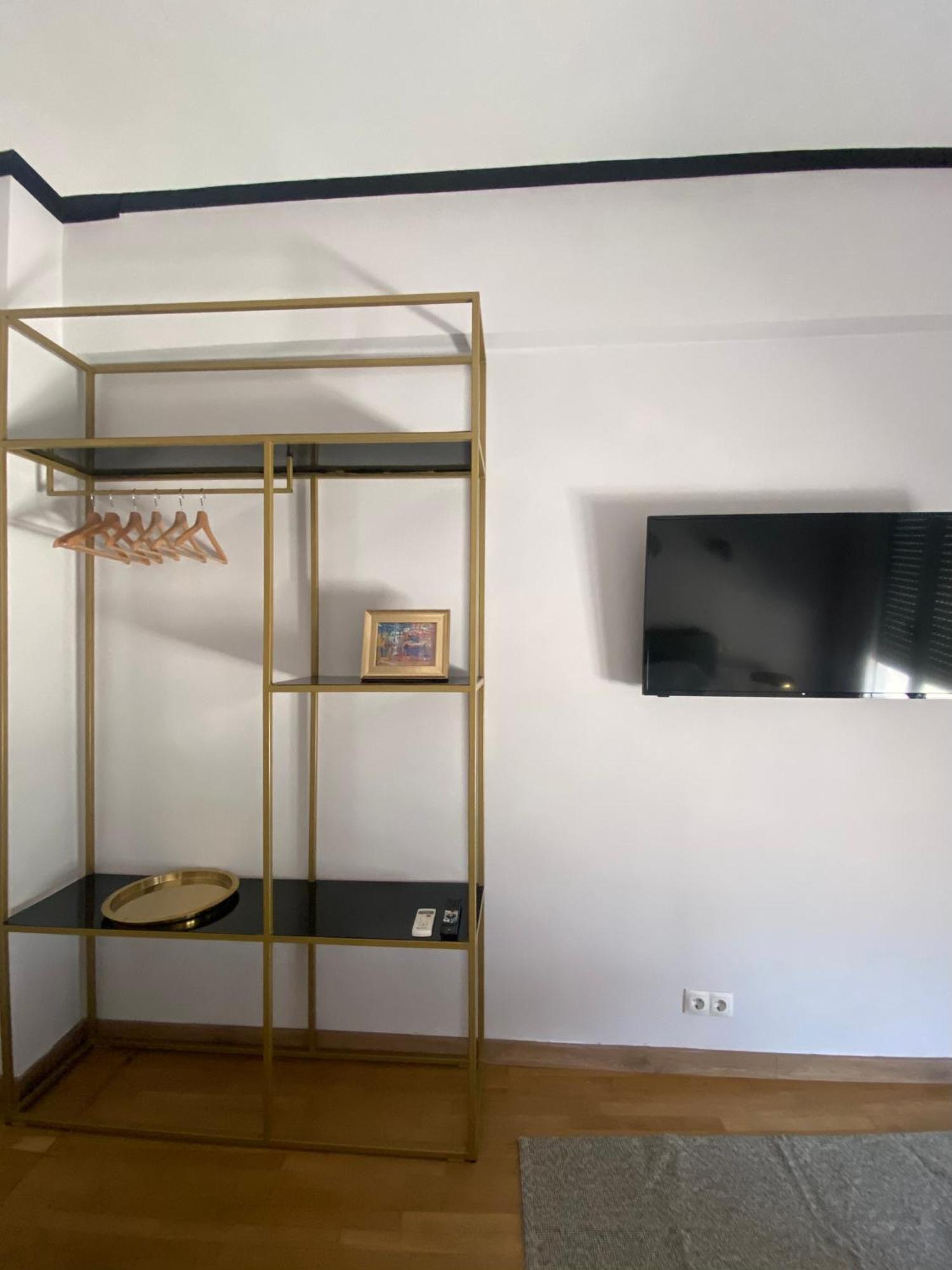 5 Rooms Атина Екстериор снимка