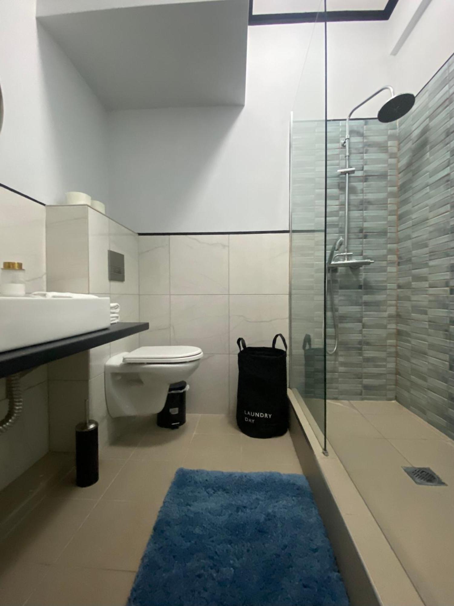 5 Rooms Атина Екстериор снимка