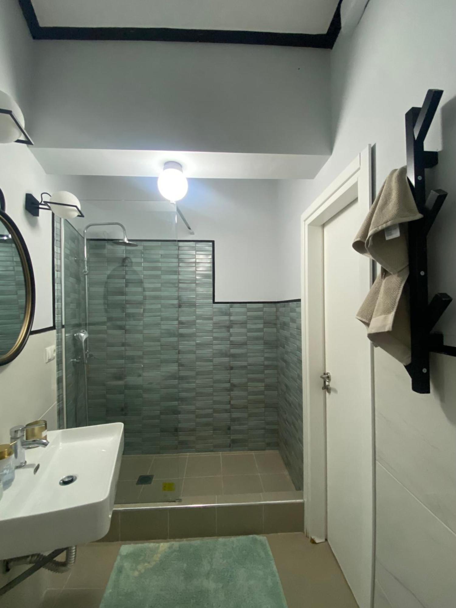 5 Rooms Атина Екстериор снимка